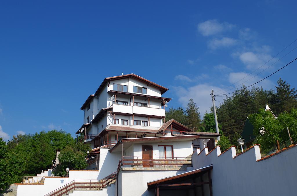Family Hotel Diana Lyaskovo  Exterior foto